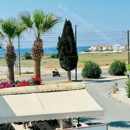Lysia Sea-View Apartment Larnaca Dış mekan fotoğraf