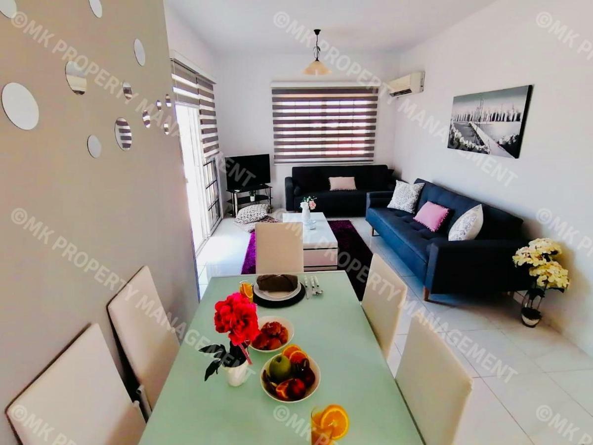 Lysia Sea-View Apartment Larnaca Dış mekan fotoğraf