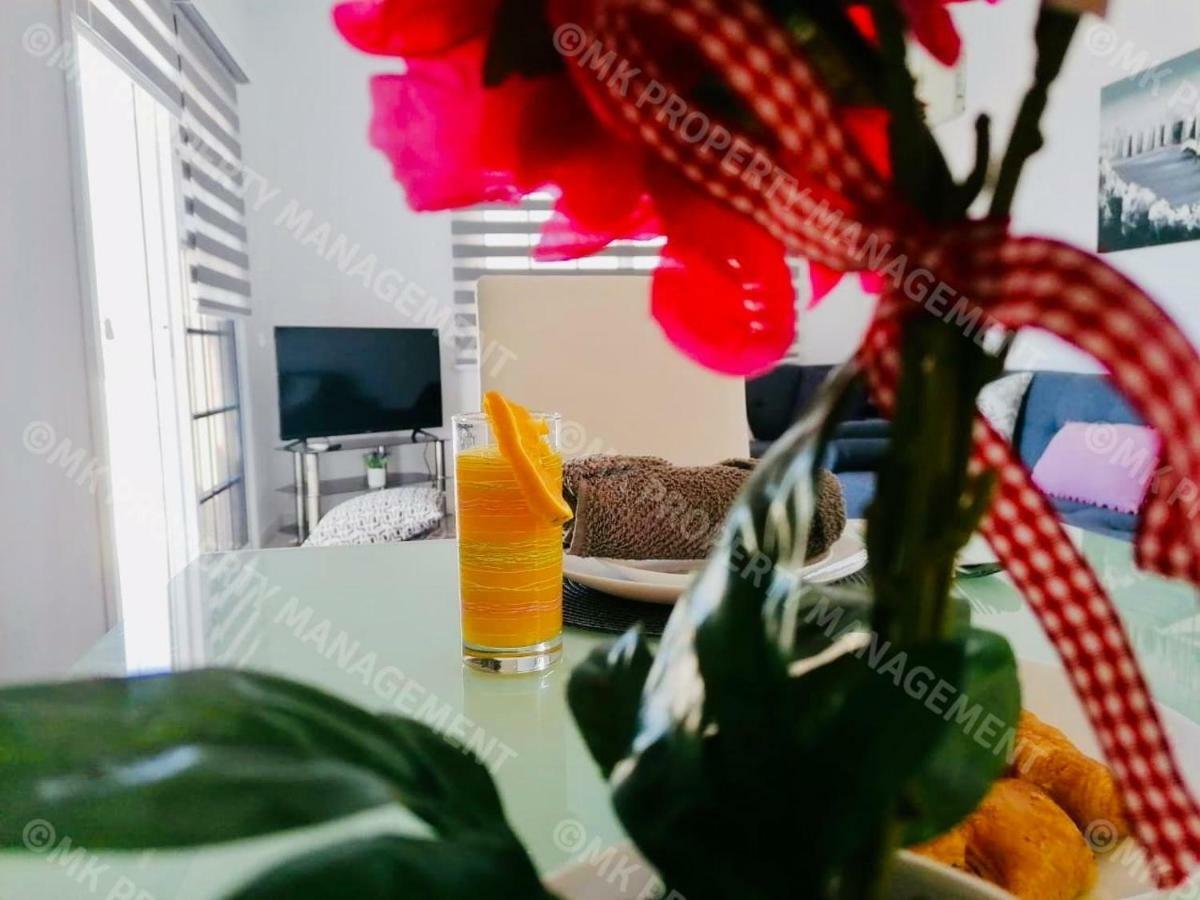 Lysia Sea-View Apartment Larnaca Dış mekan fotoğraf
